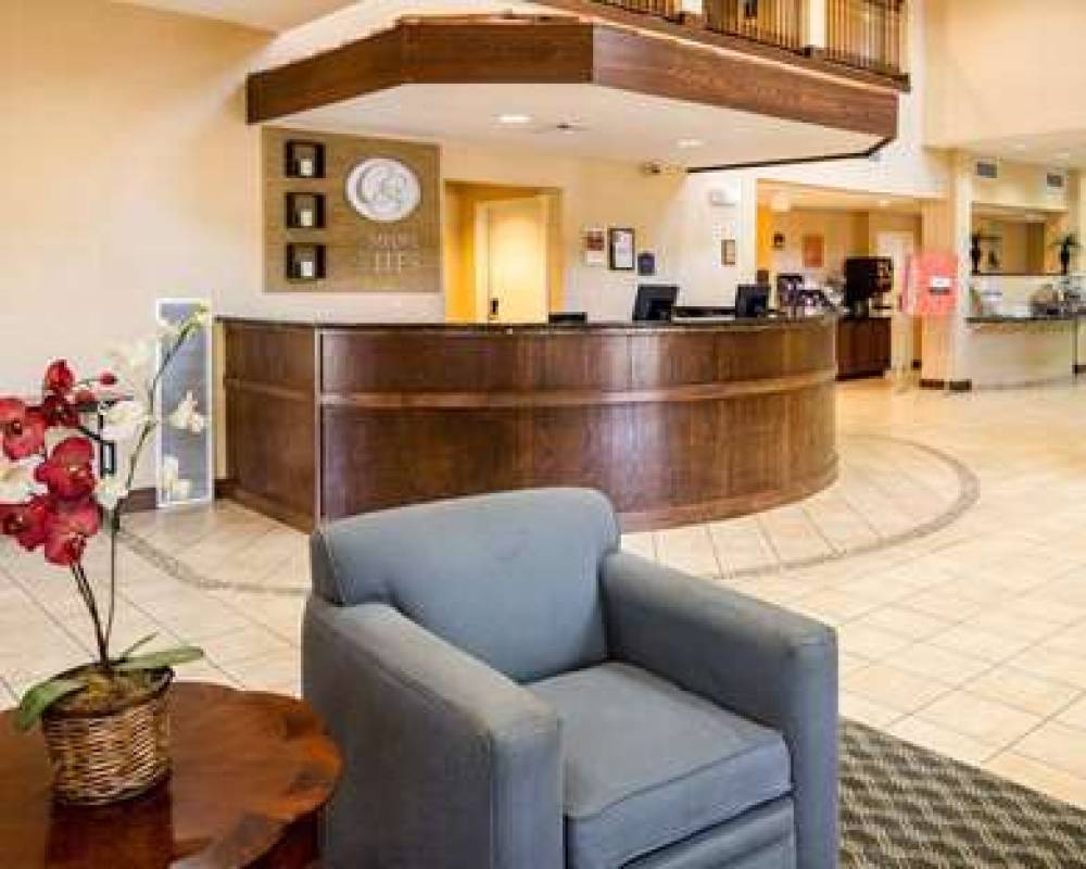 COMFORT SUITES NACOGDOCHES 4