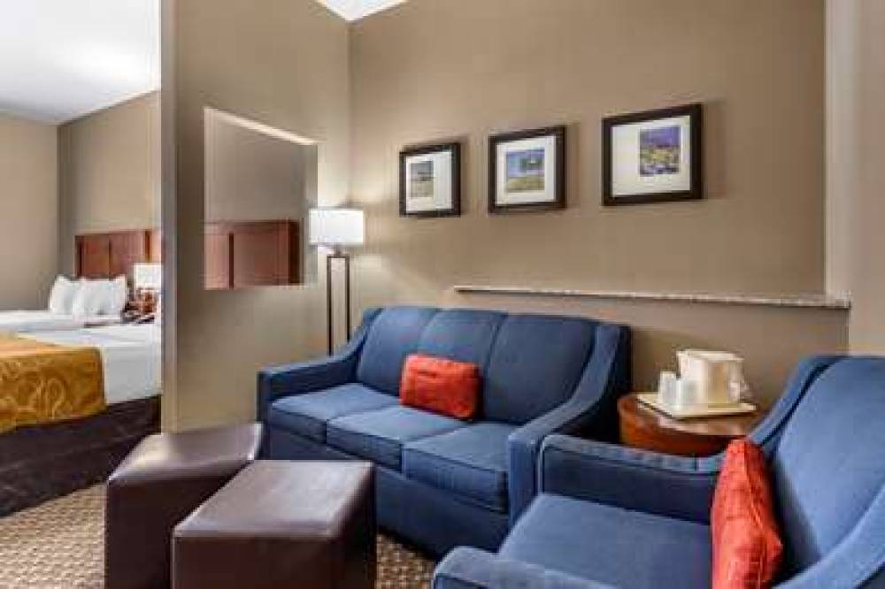 Comfort Suites Near Texas A&M - Corpus Christi 6