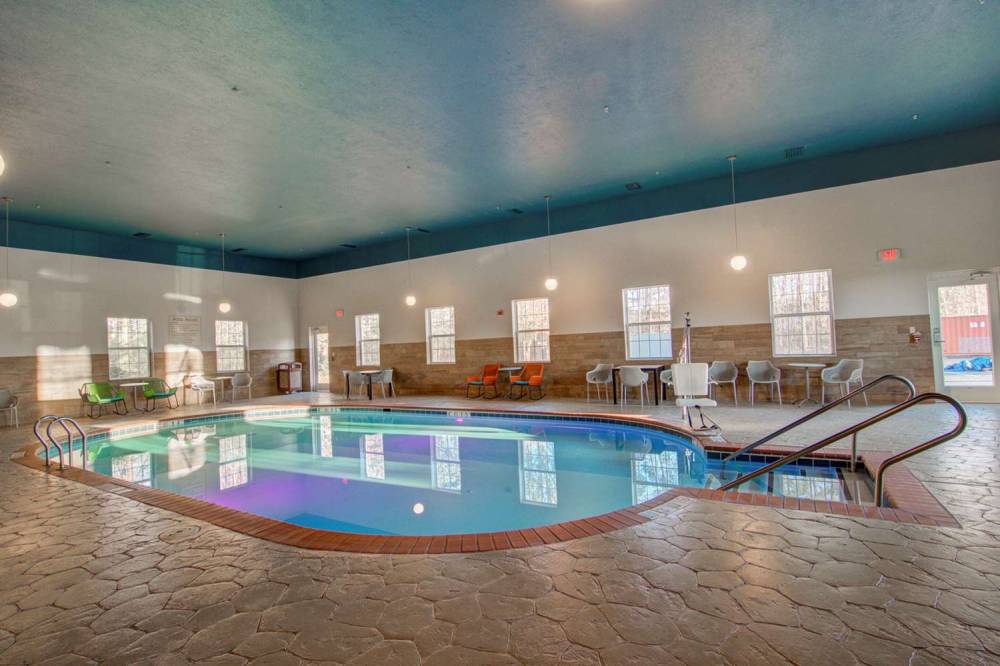 Comfort Suites Newport News Airport 4
