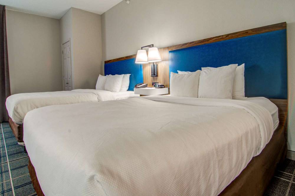 Comfort Suites Newport News Airport 10