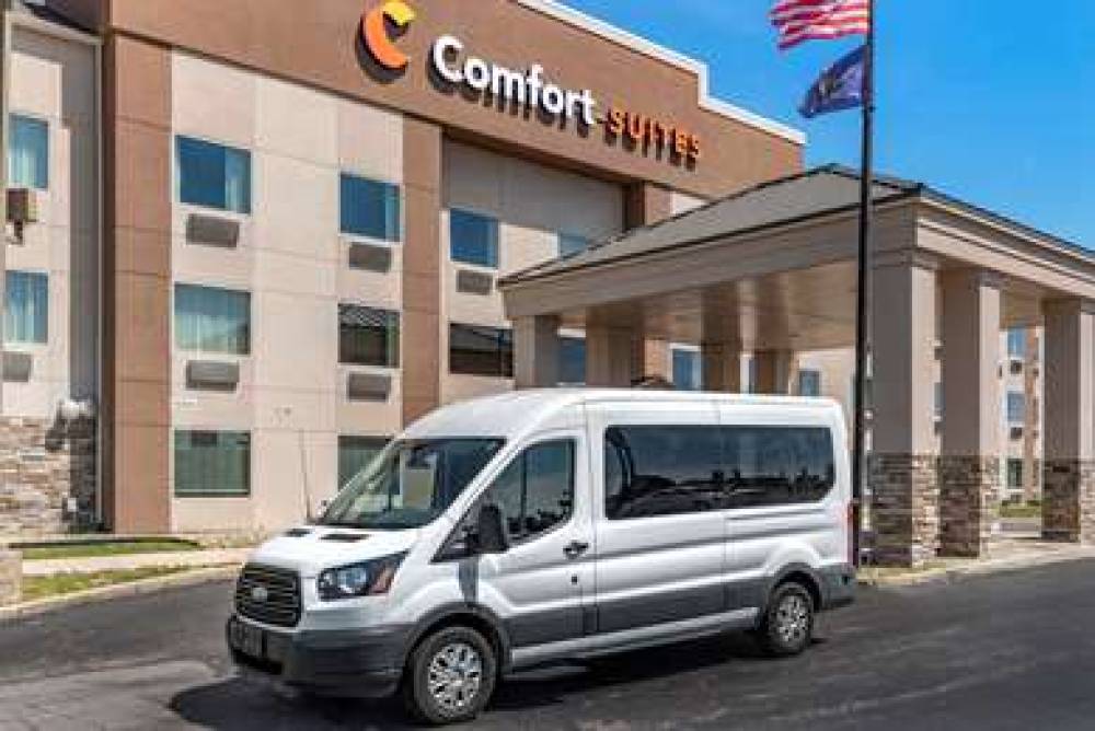 Comfort Suites South
