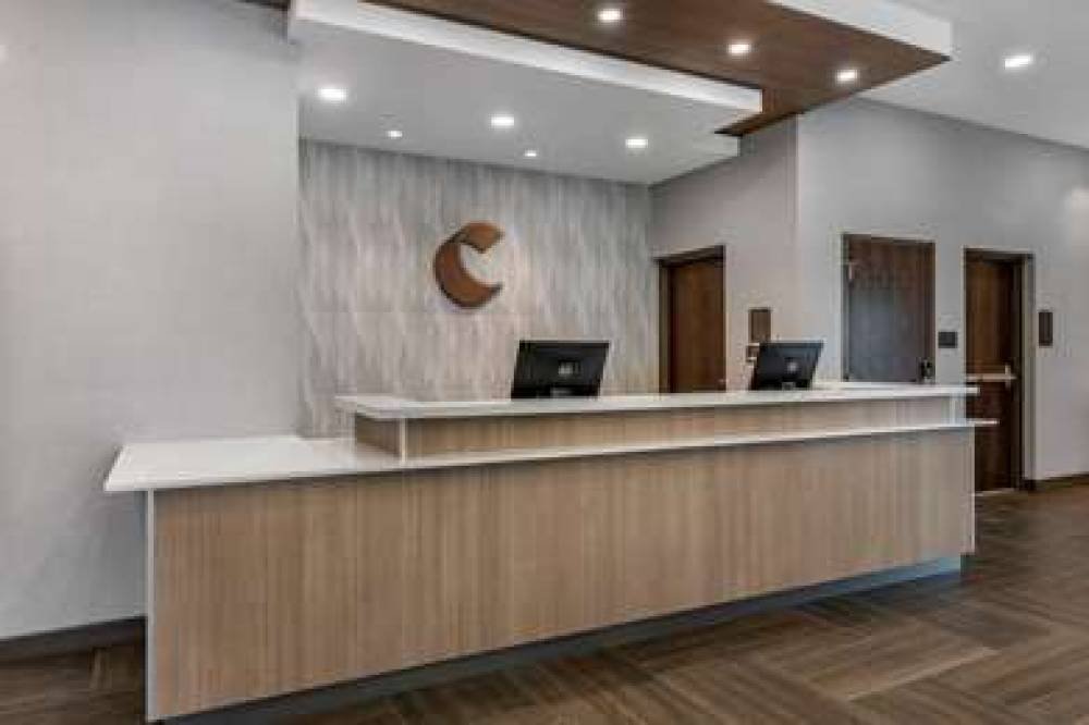 COMFORT SUITES STUART-HUTCHINSON IS 3