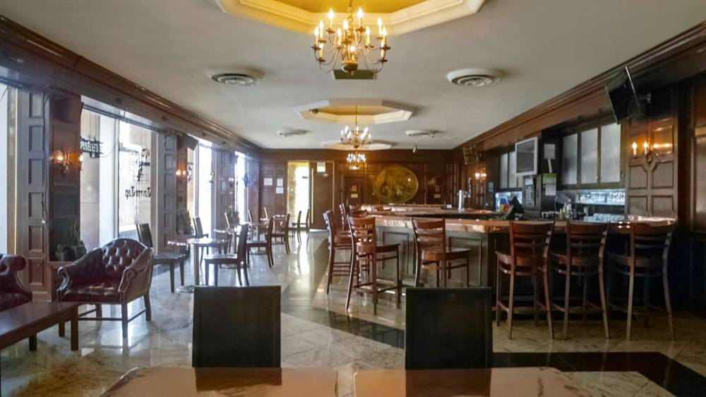 Congress Plaza Hotel 6