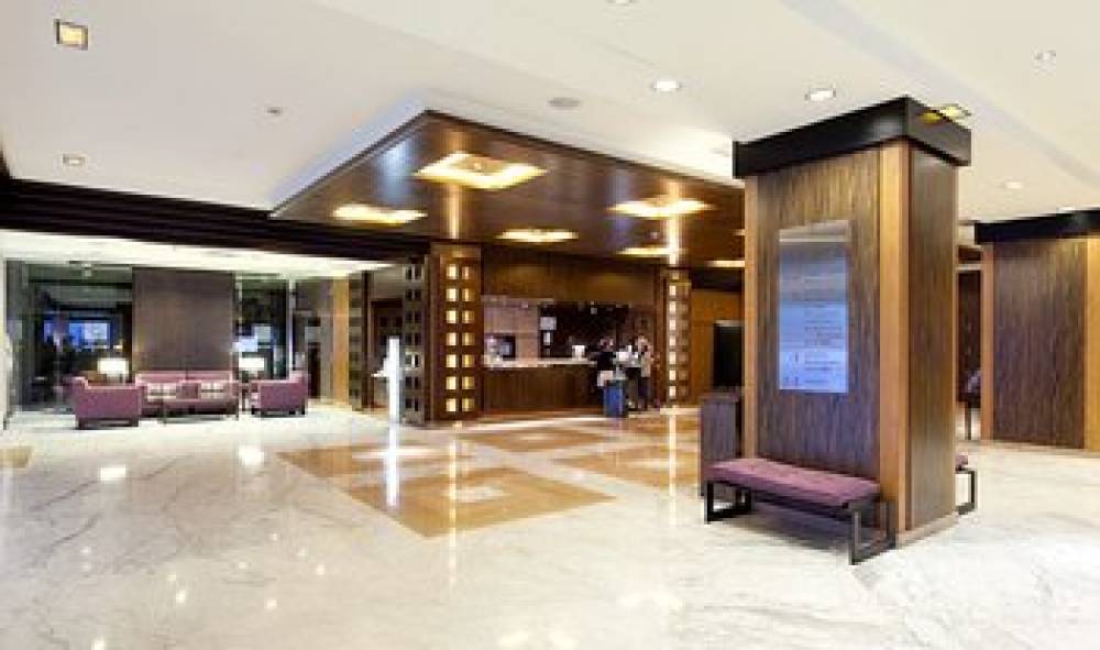 Cordoba Center 4