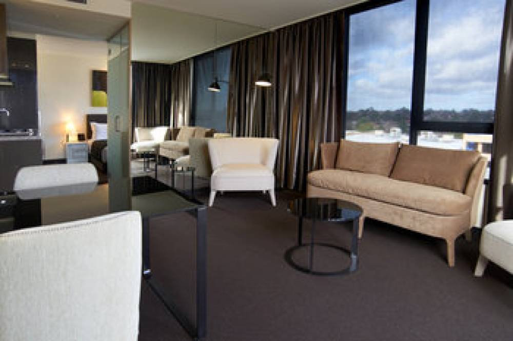 CORPORATE LIVING HAWTHORN 10