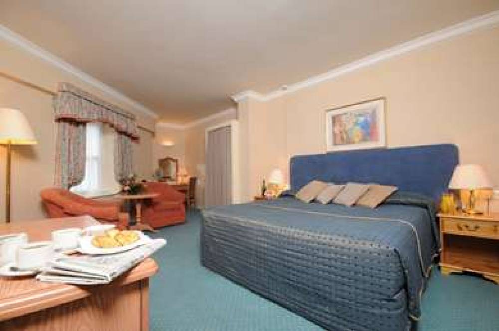 COULSDON MANOR HOTEL 2