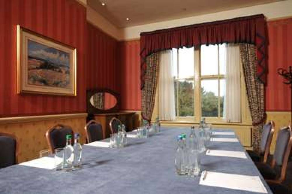 COULSDON MANOR HOTEL 5