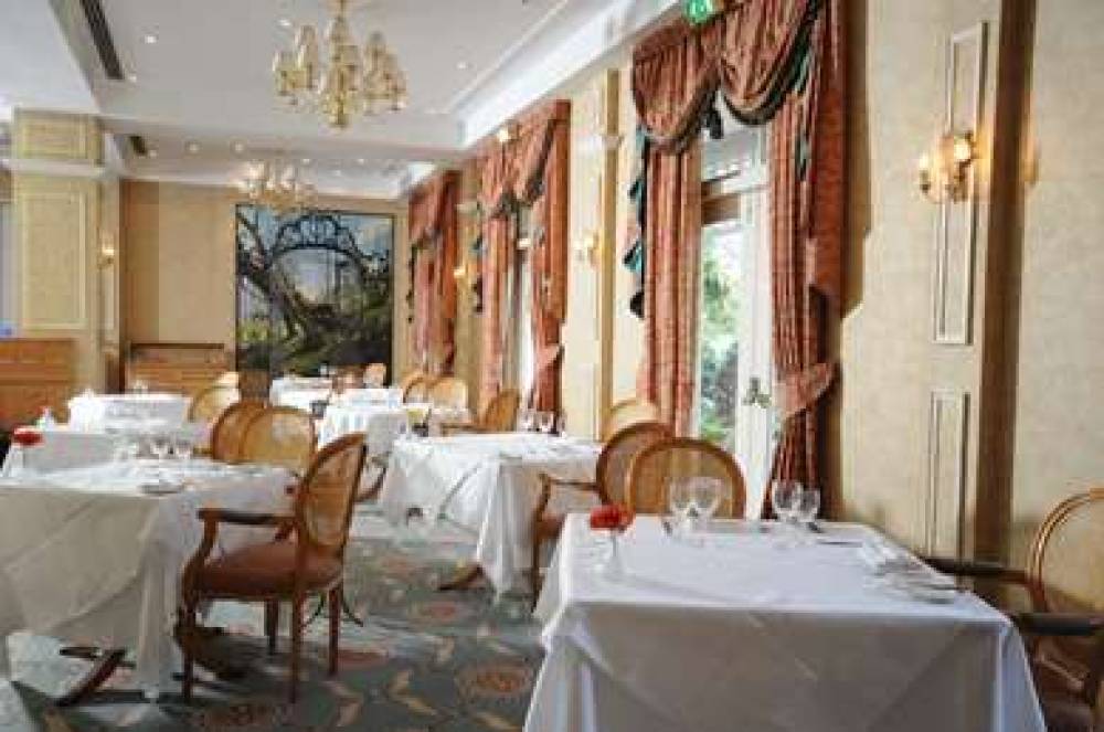 COULSDON MANOR HOTEL 3
