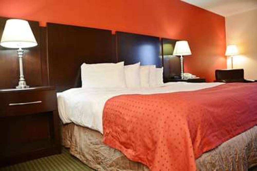 COUNTRY HEARTH INN AND SUITES 9