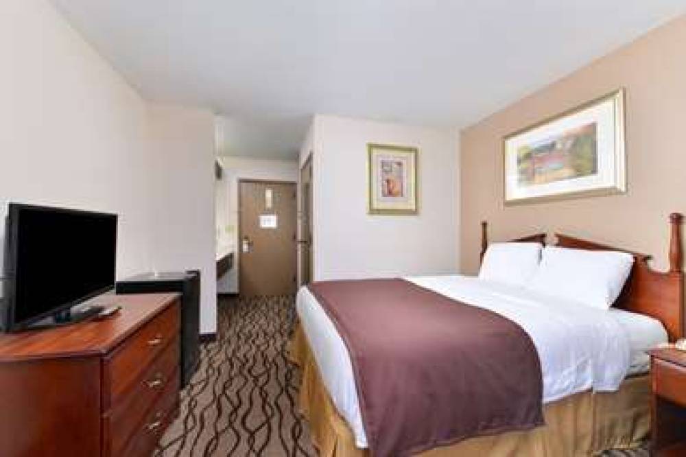 Country Hearth Inn Toccoa 10