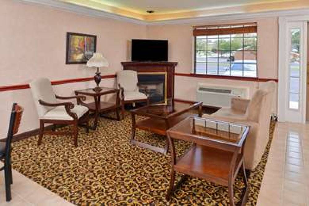 Country Hearth Inn Toccoa 4