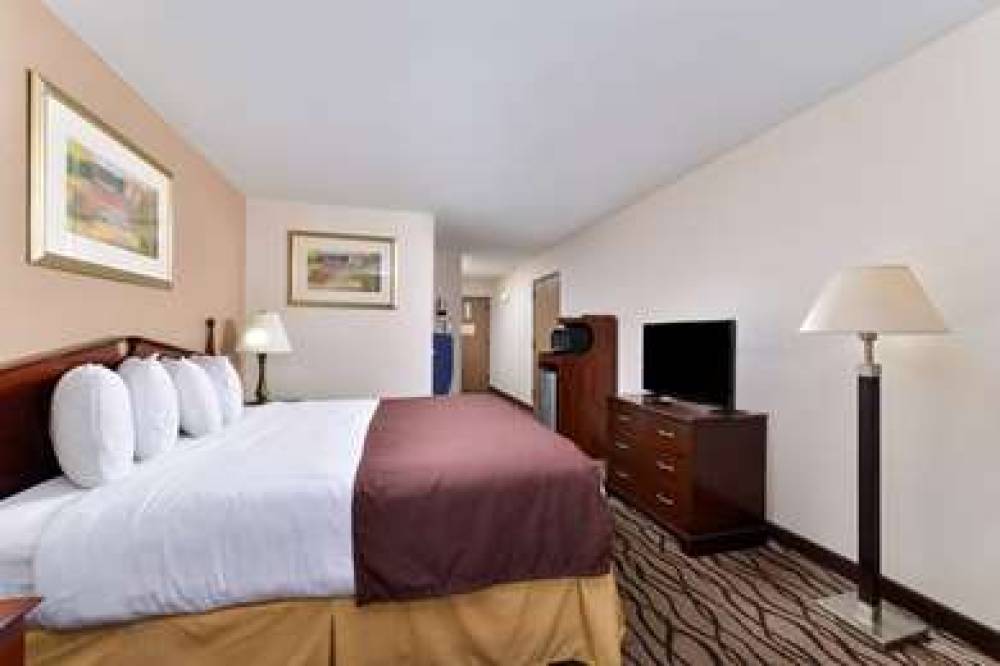Country Hearth Inn Toccoa 8