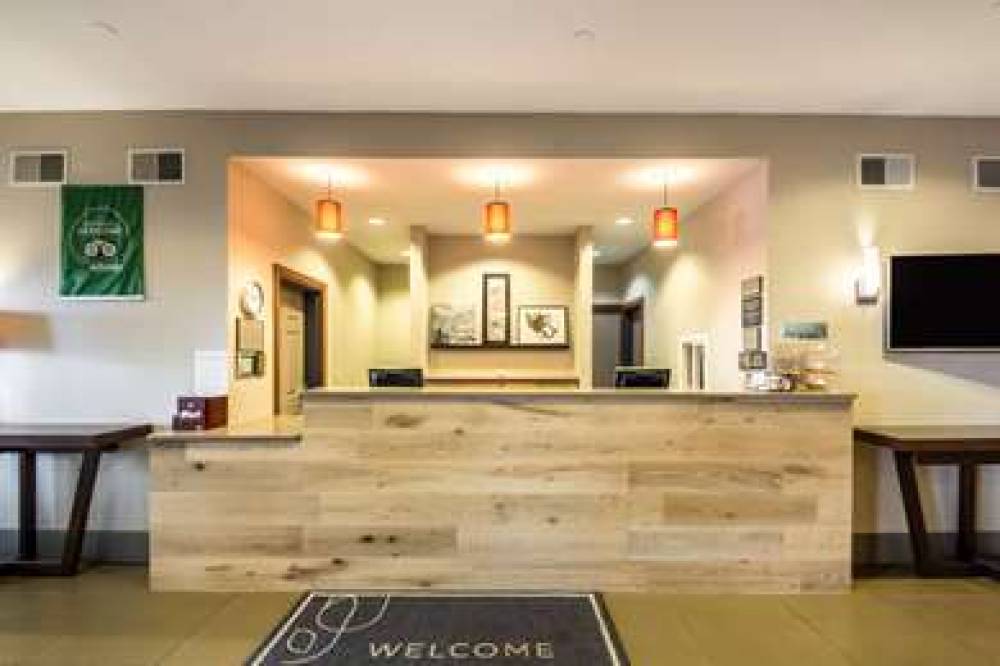 COUNTRY INN AND SUITES BY RADISSON 6