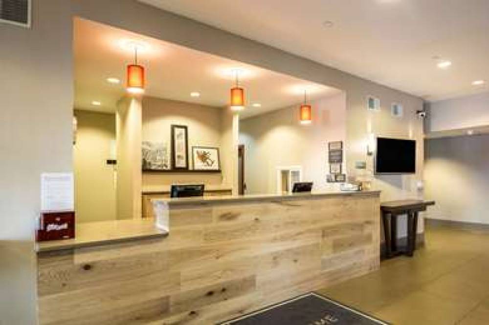 COUNTRY INN AND SUITES BY RADISSON 7