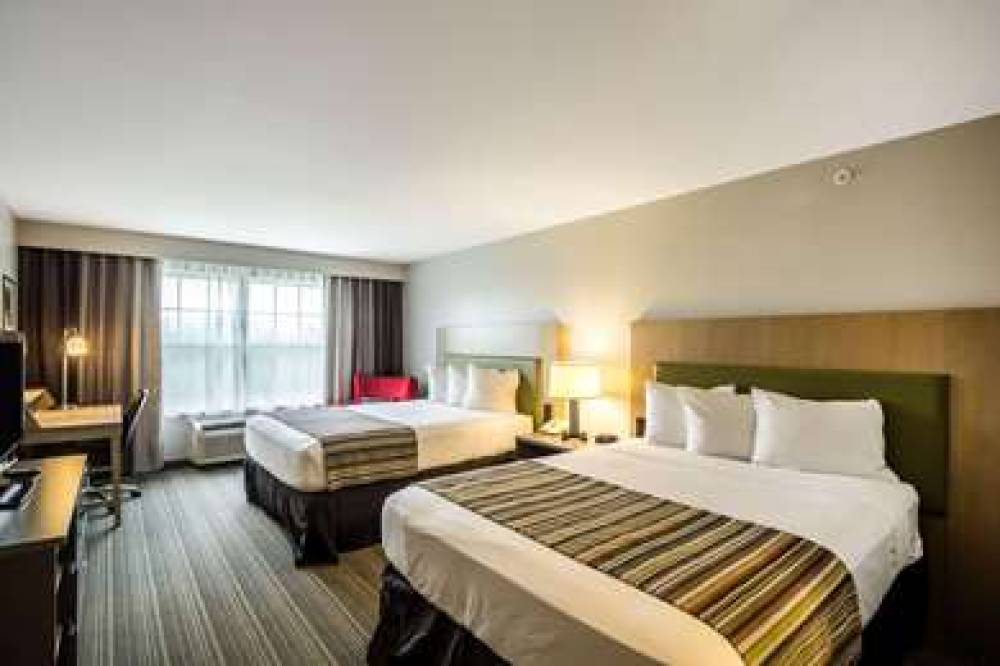 COUNTRY INN AND SUITES BY RADISSON 8