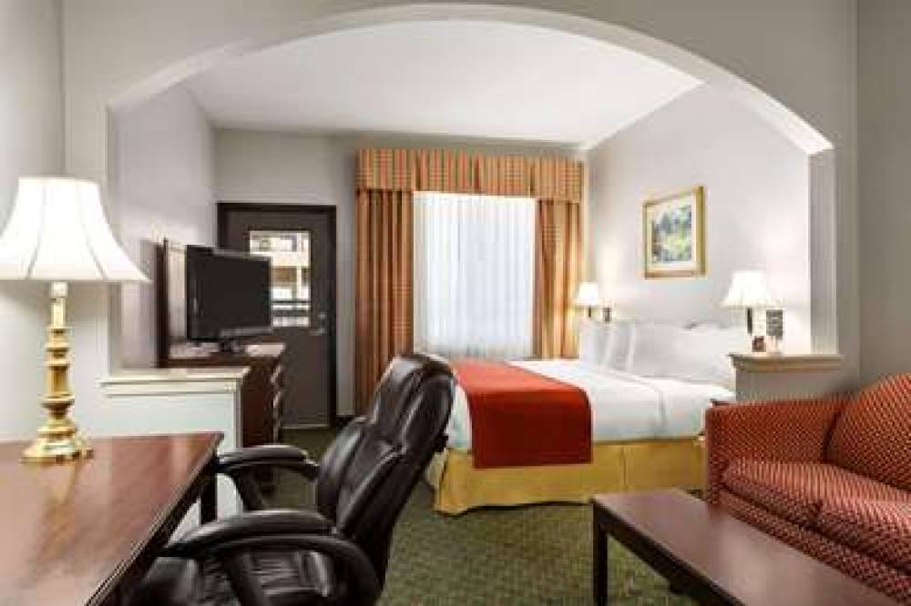 COUNTRY INN AND SUITES BY RADISSON 9
