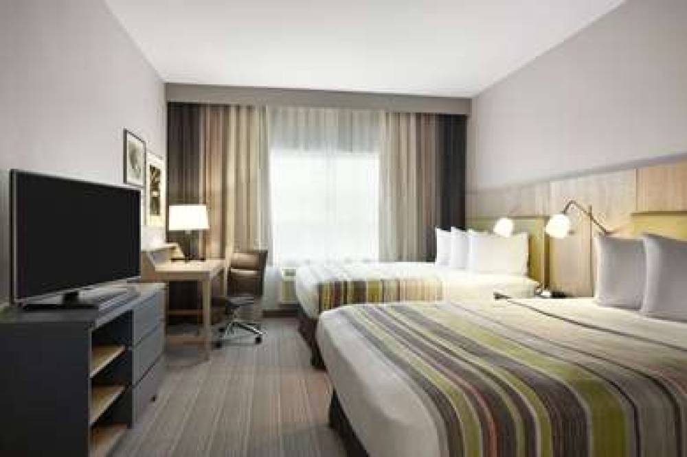SPARK BY HILTON GRAND PRAIRIE 5
