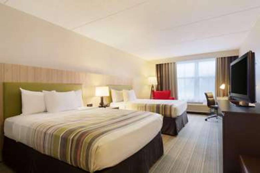 COUNTRY INN AND SUITES BLOOMINGTON 4