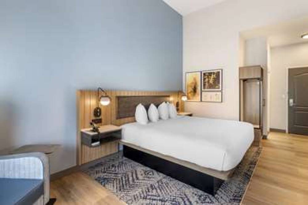 COUNTRY INN STES SAVANNAH AIR 7