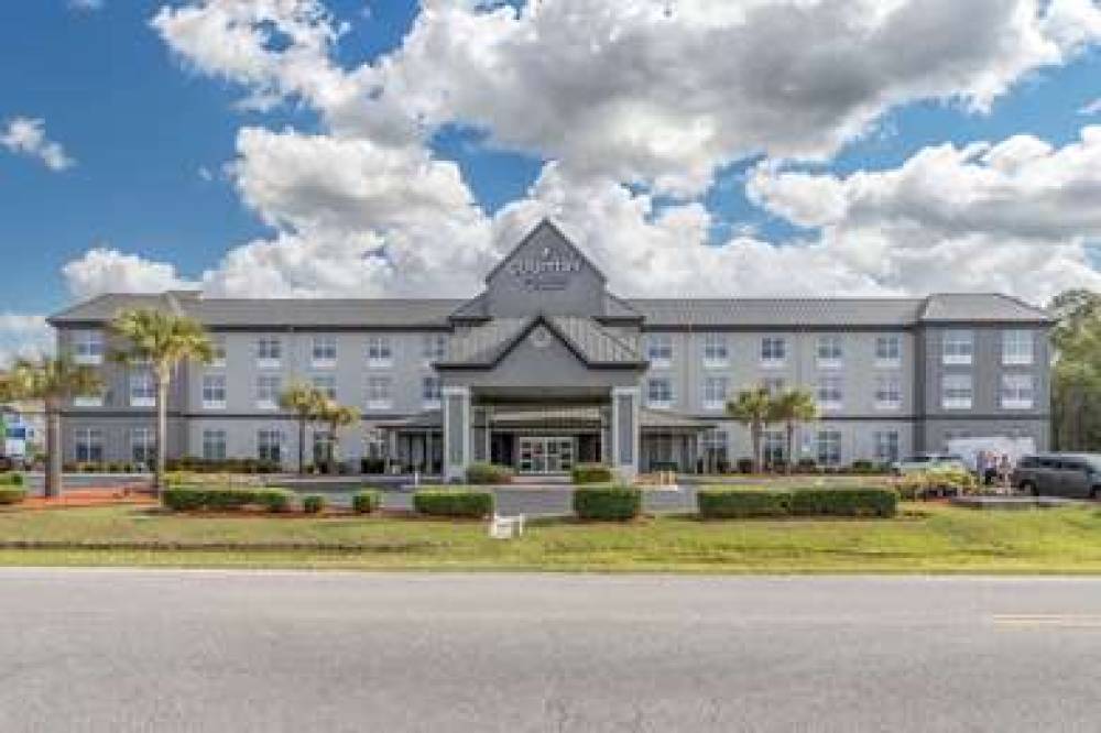 COUNTRY INN STES SAVANNAH AIR 6