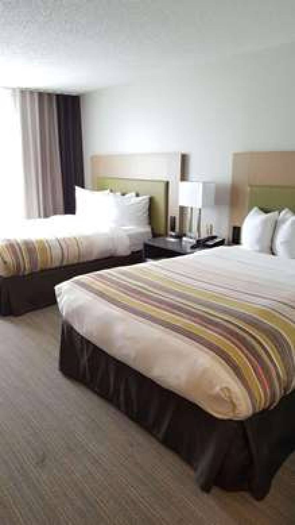 Country Inn & Suites By Carlson, Elk River, MN 3