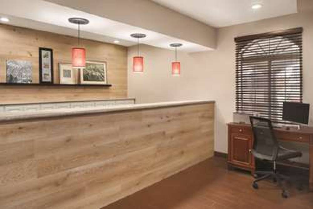 Country Inn & Suites By Carlson, Michigan City, IN 2