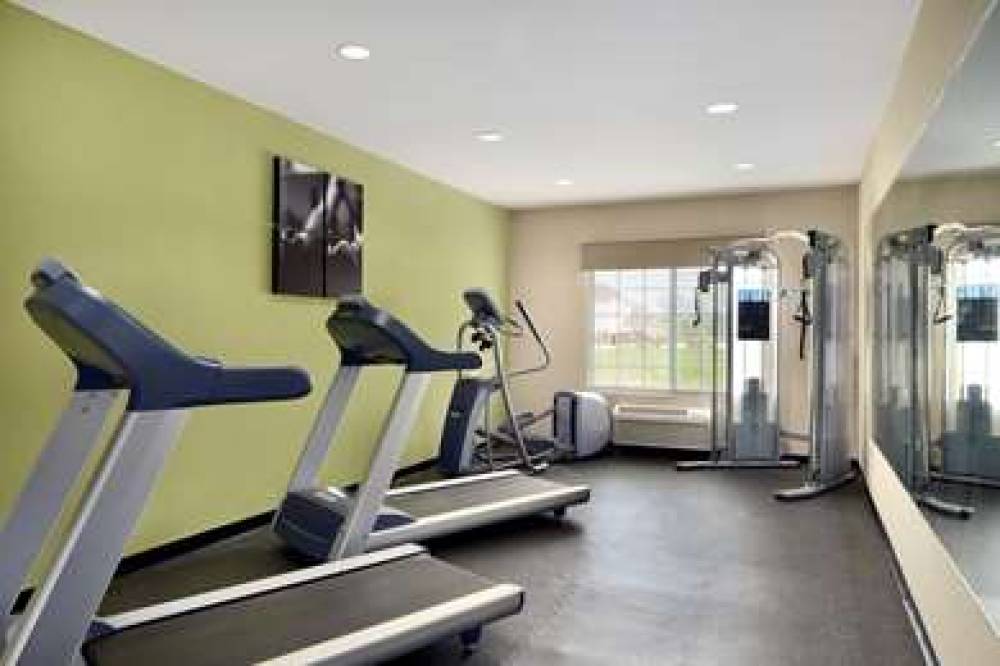 Country Inn & Suites By Carlson, Michigan City, IN 4