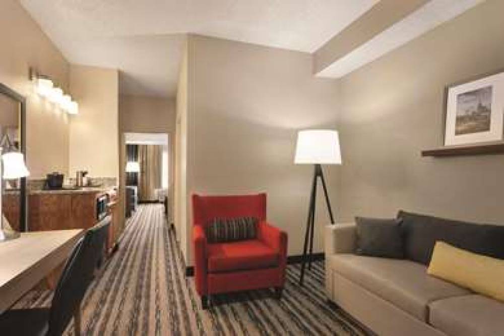 Country Inn & Suites By Carlson, Nashville Airport East, TN 9