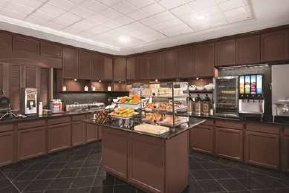 Country Inn & Suites By Carlson, Schaumburg, IL 8