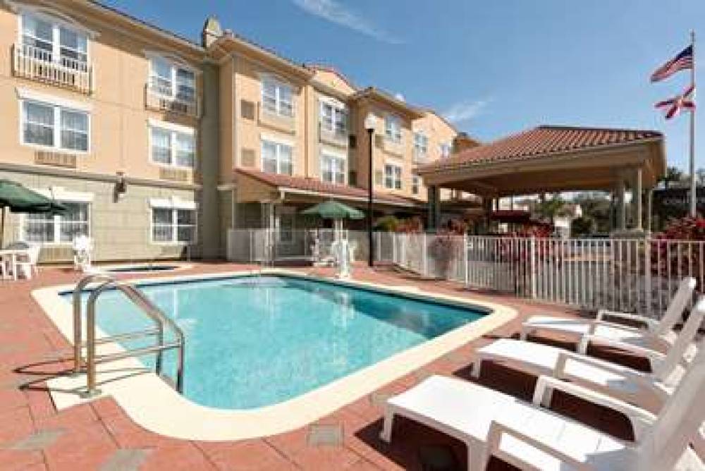 Country Inn & Suites By Carlson, St. Augustine Downtown Historic District, FL 10