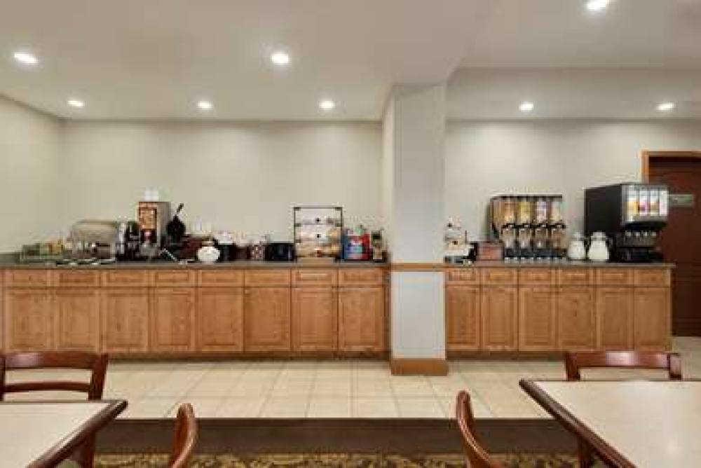 Country Inn & Suites By Carlson, St. Augustine Downtown Historic District, FL 8