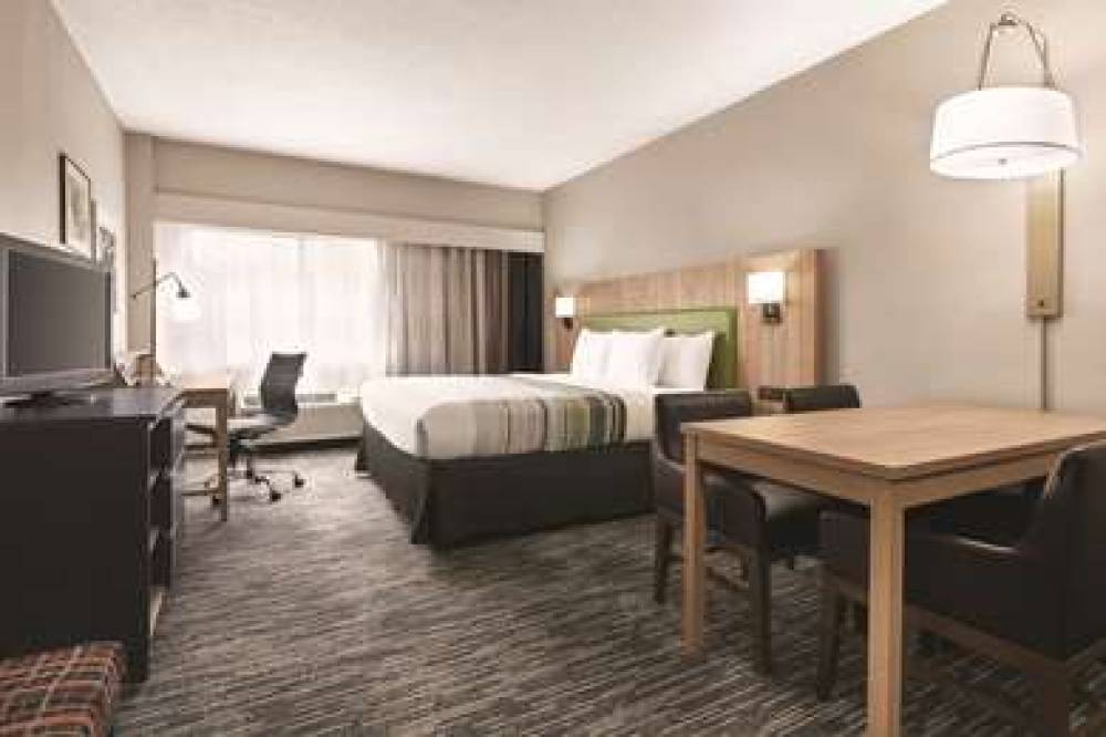 Country Inn & Suites By Carlson, Williamsburg East (Busch Gardens), VA 7