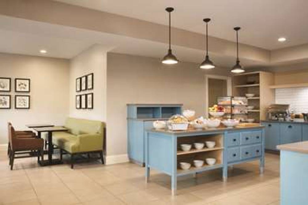 Country Inn & Suites By Radisson, Atlanta Airport North, GA 10
