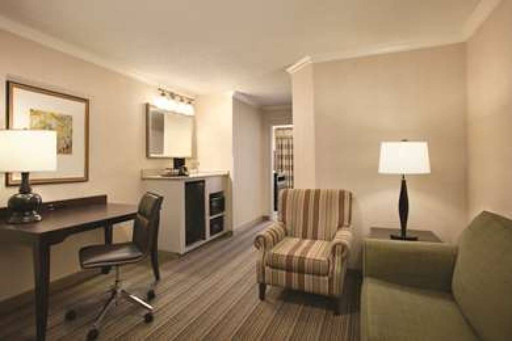 Country Inn & Suites By Radisson, Atlanta Airport North, GA 4