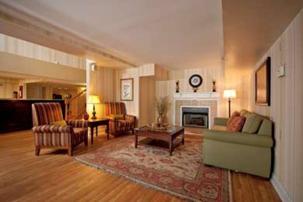 Country Inn & Suites By Radisson, Atlanta Airport South, GA 9