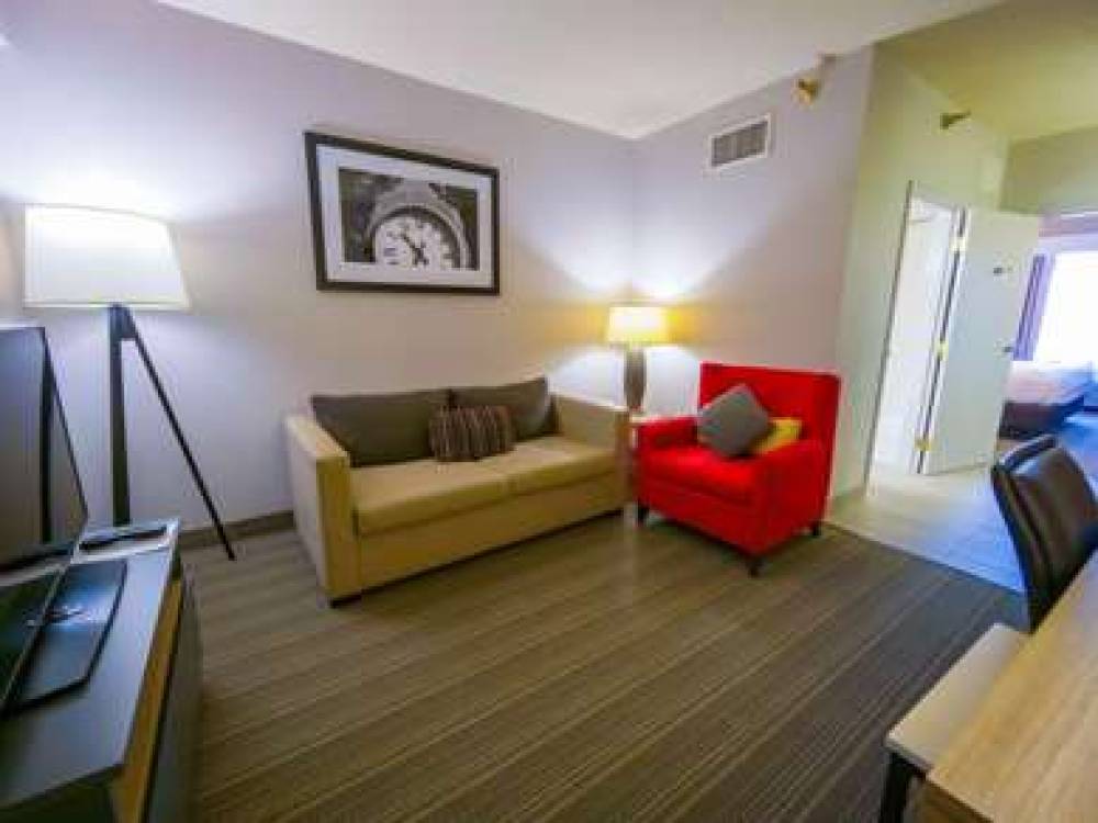 COUNTRY INN & SUITES BY RADISSON BU 7