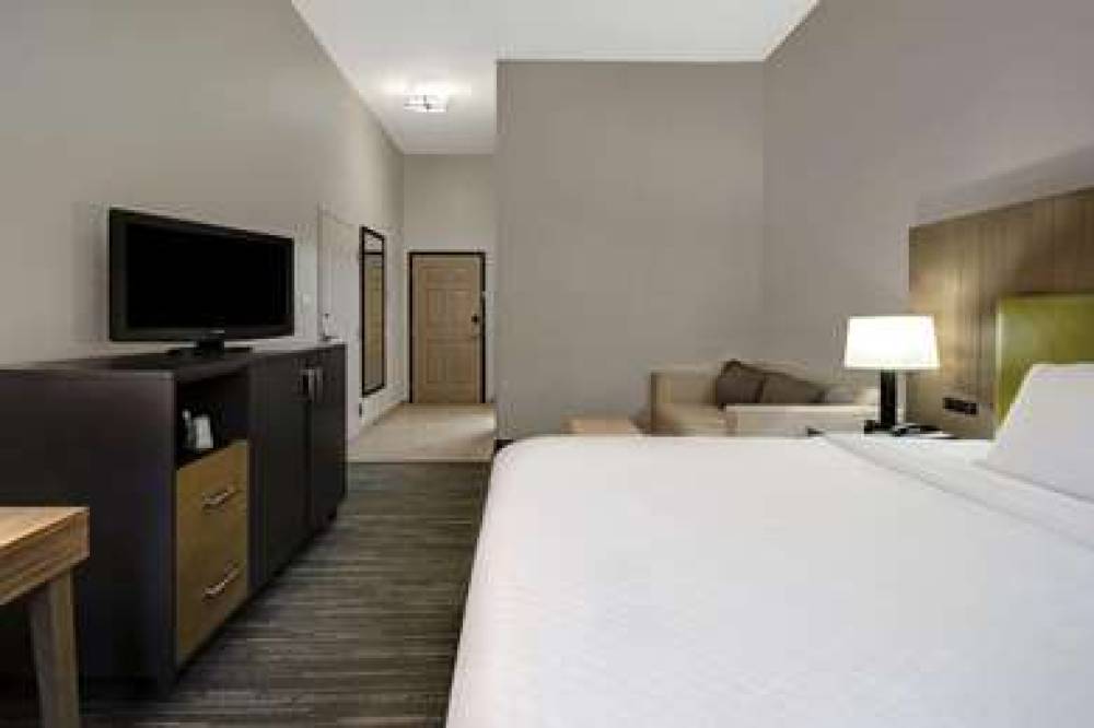 Country Inn & Suites By Radisson, Cincinnati Airport, KY 10