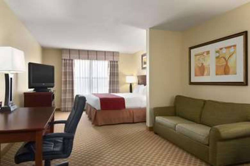 Country Inn & Suites By Radisson, Dothan, AL 7