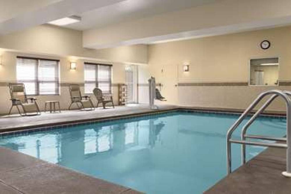 Country Inn & Suites By Radisson, Dothan, AL 8