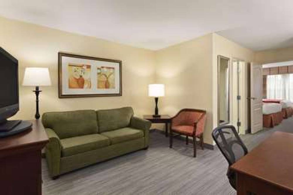 Country Inn & Suites By Radisson, Dothan, AL 5