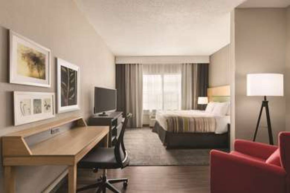 Country Inn & Suites By Radisson, Hagerstown, MD 6