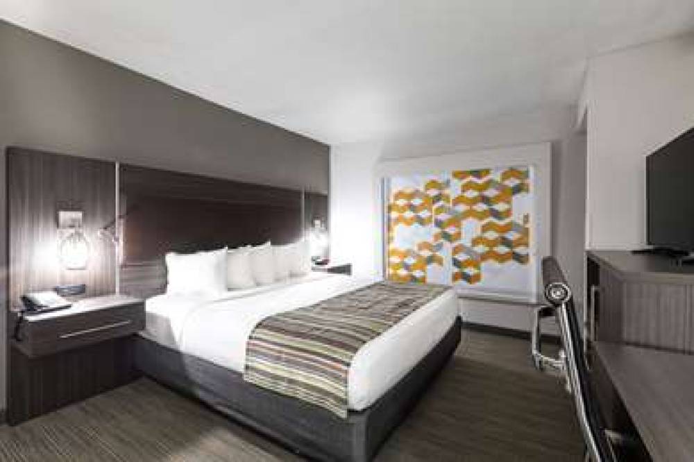 Country Inn & Suites By Radisson, Lake Norman Huntersville, NC 5