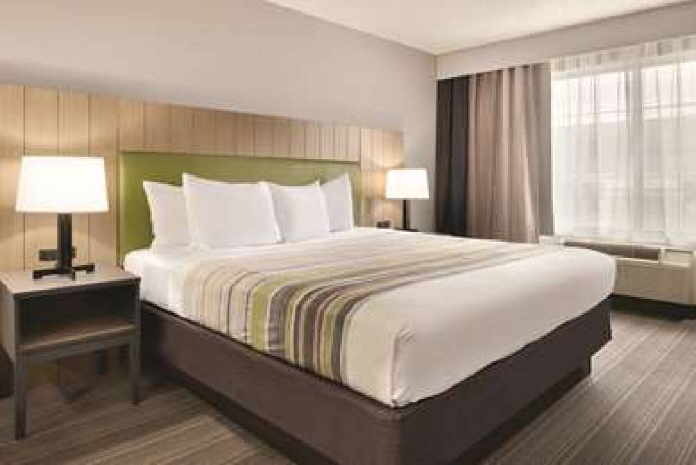 Country Inn & Suites By Radisson, Merrillville, IN 7