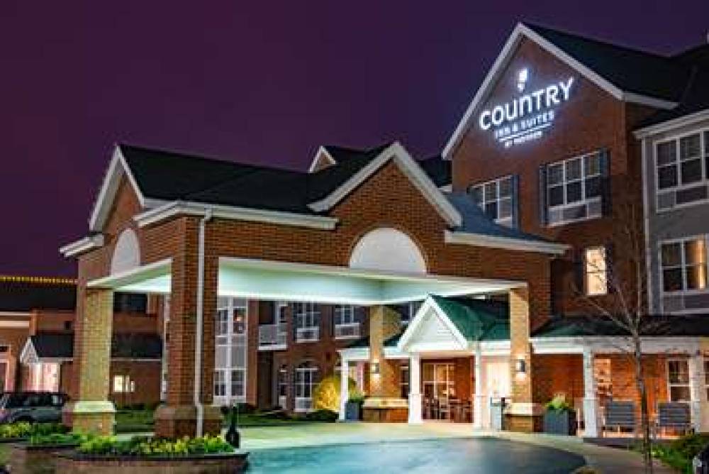 Country Inn & Suites By Radisson, Milwaukee West (Brookfield), WI 2