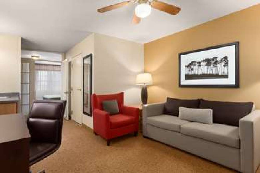 Country Inn & Suites By Radisson, Rochester South, MN 3