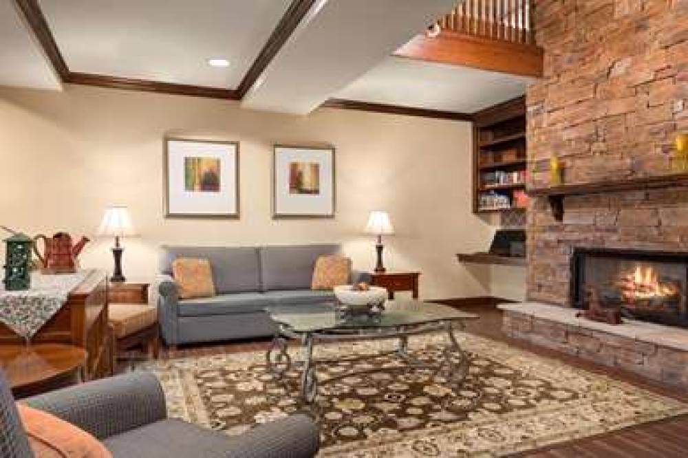 COUNTRY INN & SUITES BY RADISSON SA 5