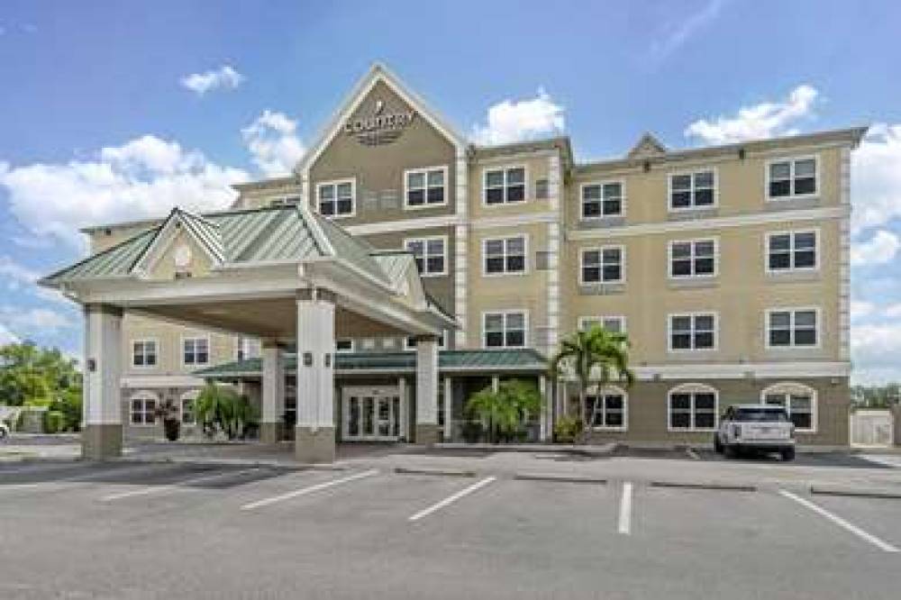 Country Inn & Suites By Radisson, Tampa Airport North, FL 1