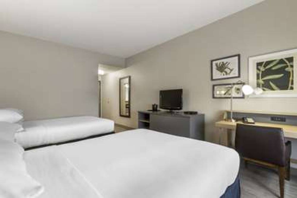Country Inn & Suites By Radisson, Tampa Airport North, FL 10