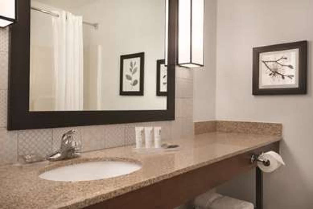 Country Inn & Suites By Radisson, Valparaiso, IN 7