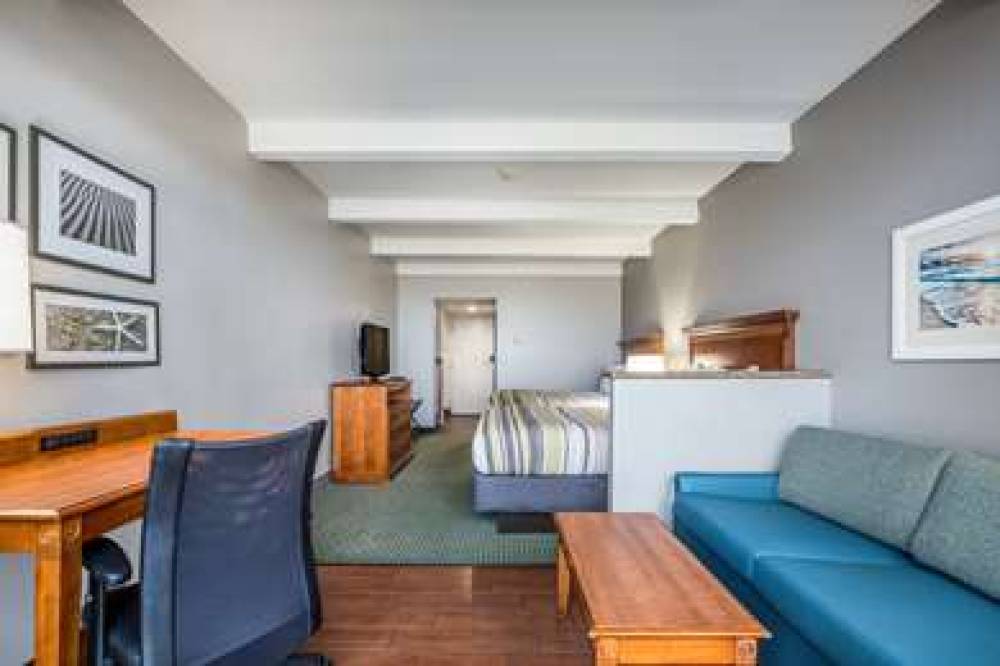 Country Inn & Suites By Radisson, Virginia Beach (Oceanfront), VA 8